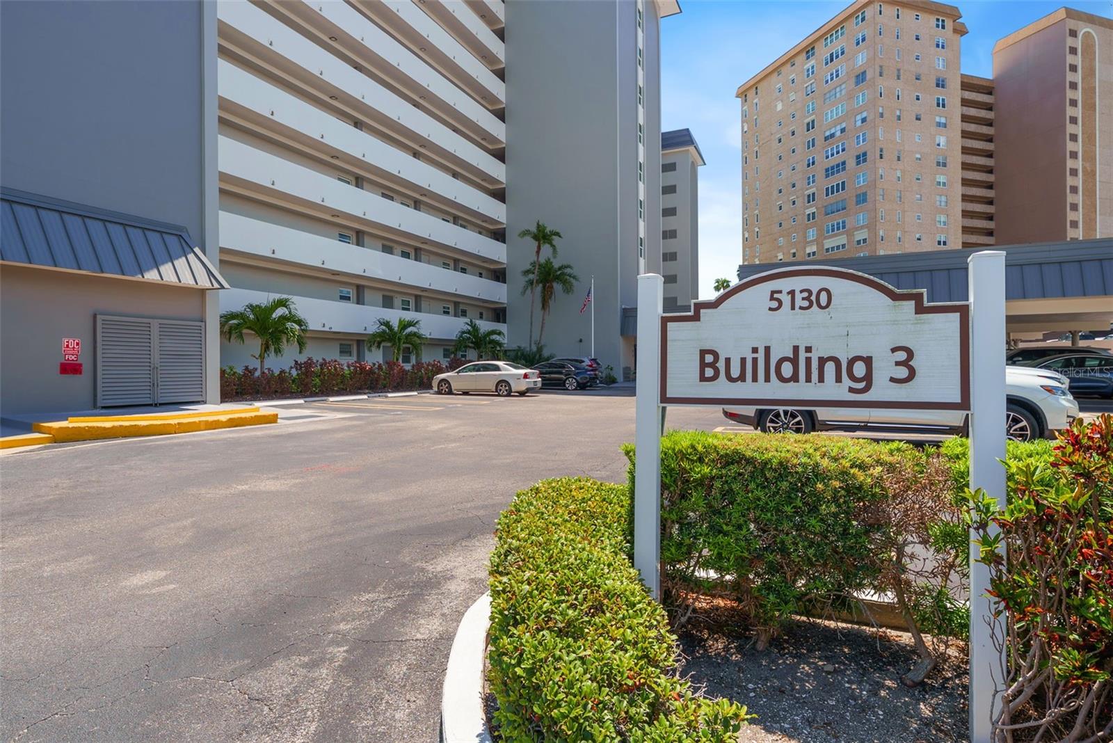 Image 49 of 70 For 5130 Brittany Drive S 505