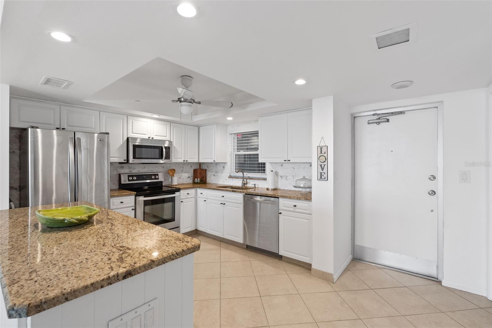 Image 7 of 70 For 5130 Brittany Drive S 505