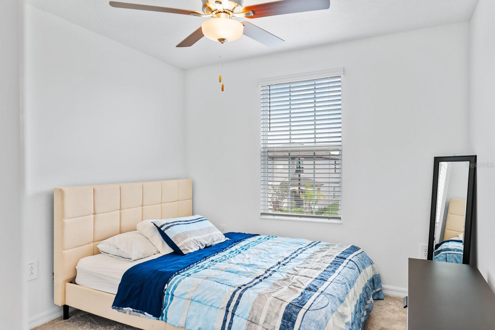 Image 14 of 17 For 2109 Victorious Falls Avenue