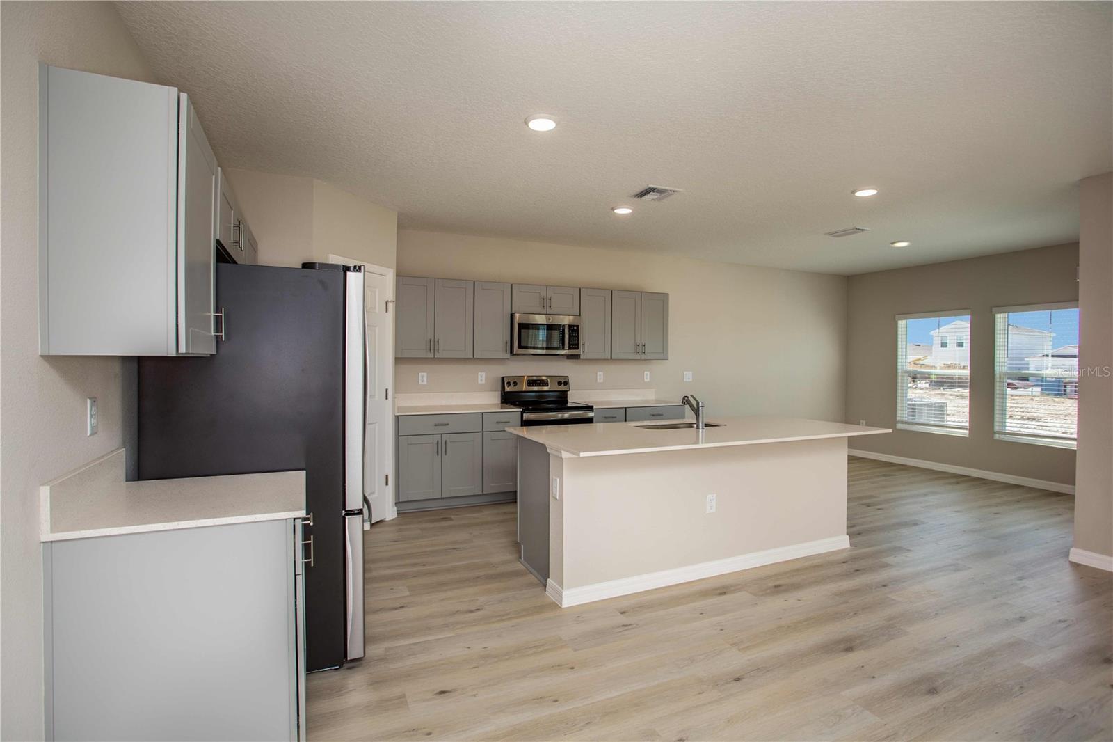 Image 14 of 31 For 6032 Prairie Run