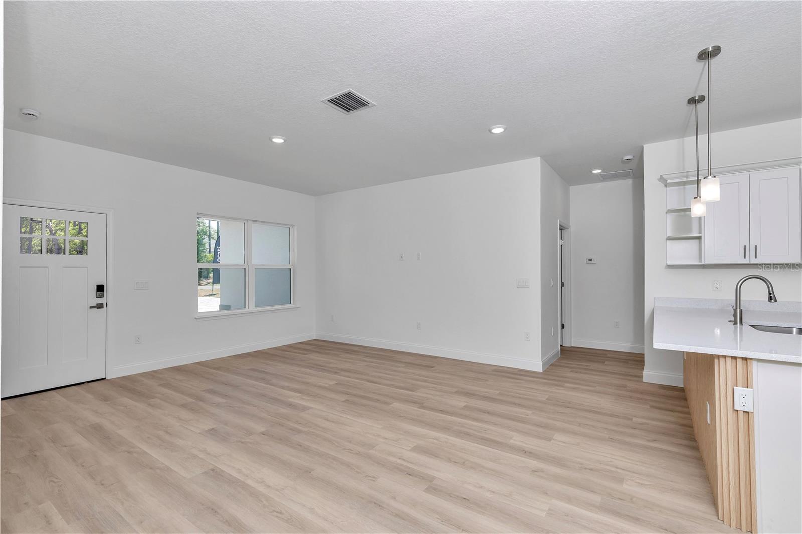 Image 17 of 43 For 3381 Usher Drive