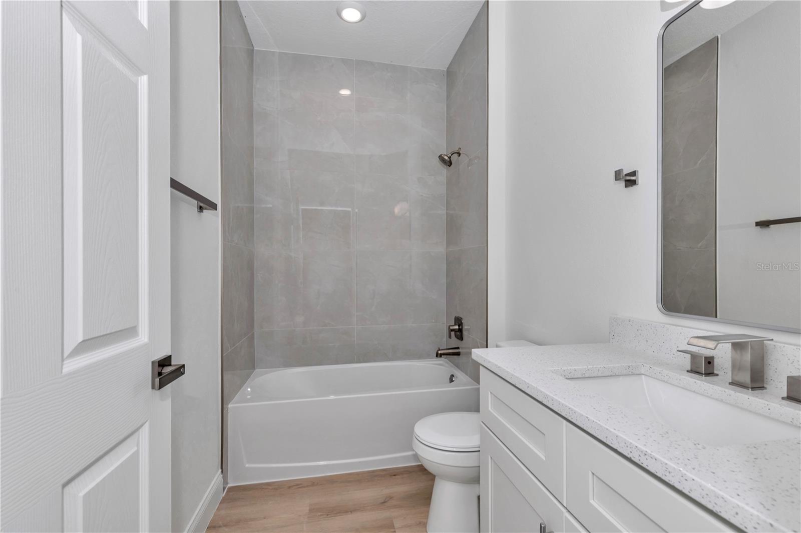 Image 22 of 43 For 3381 Usher Drive