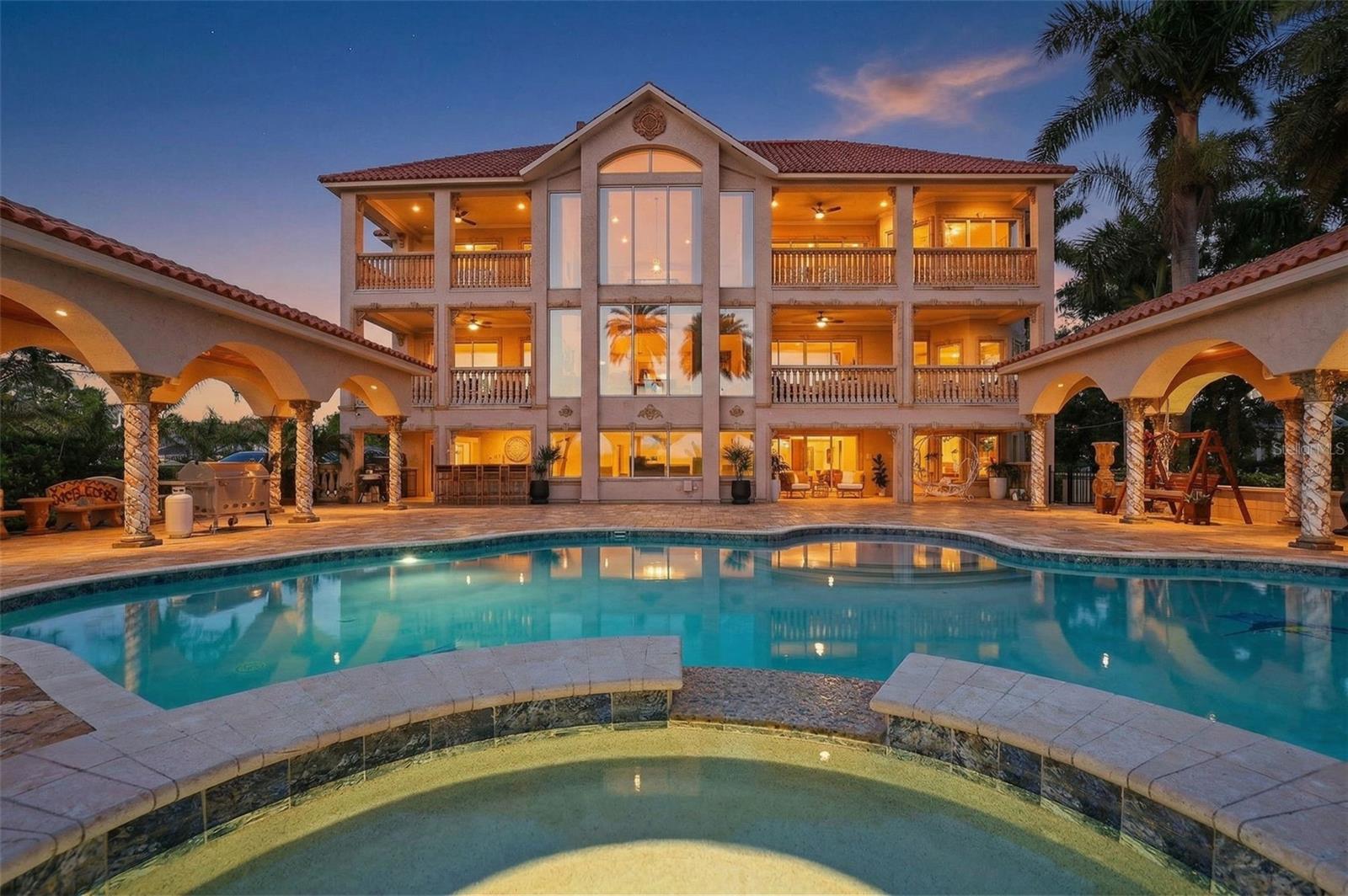 Listing photo id 19 for 4908 Troydale Road