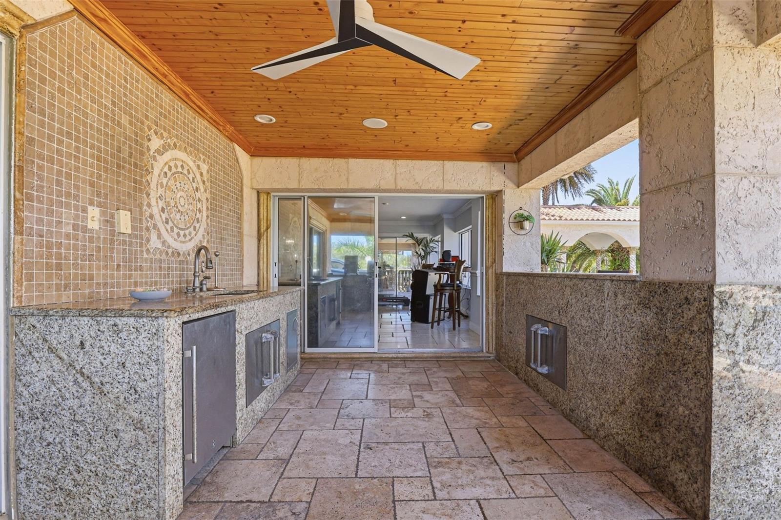 Listing photo id 23 for 4908 Troydale Road