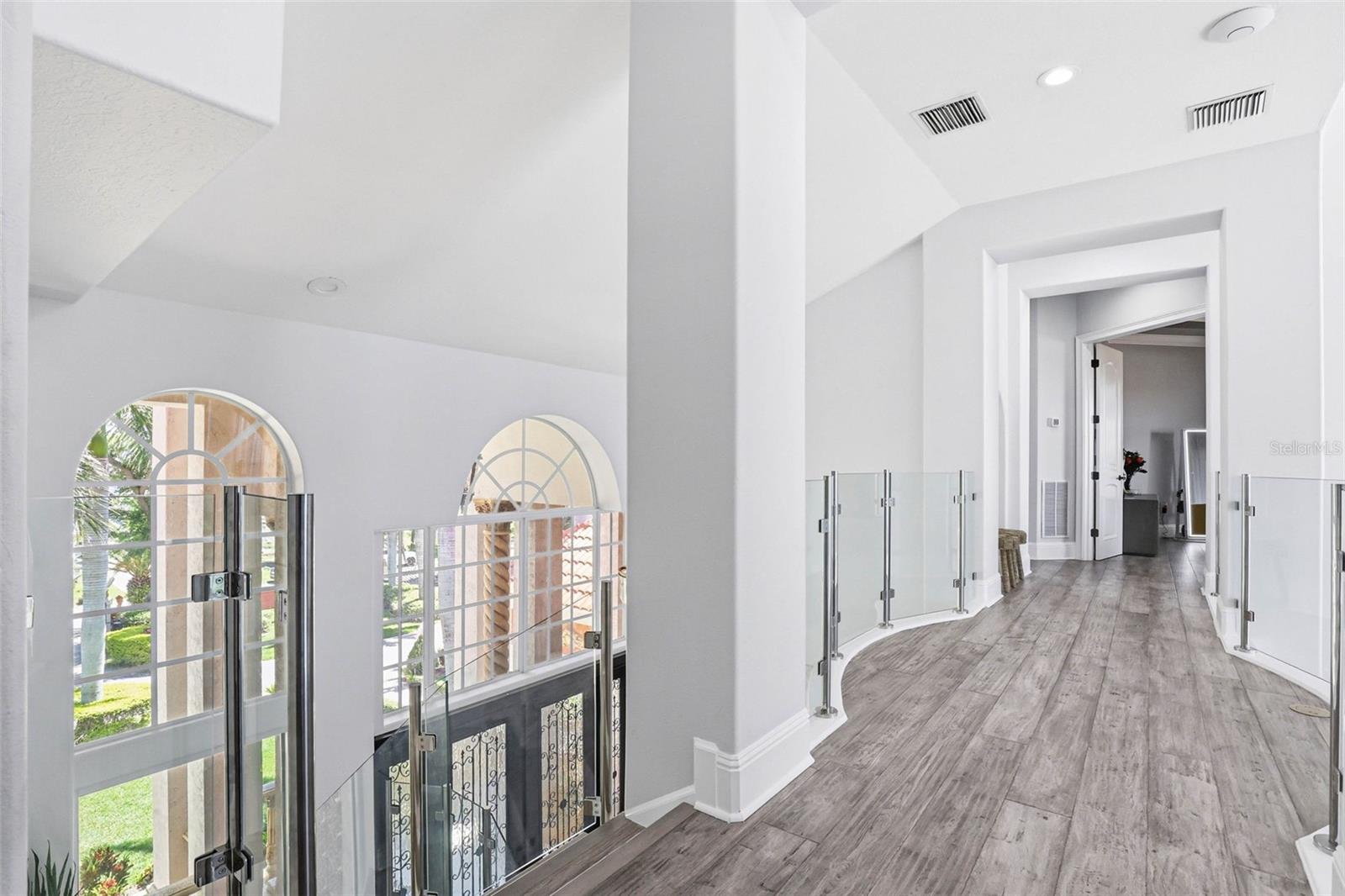 Listing photo id 34 for 4908 Troydale Road