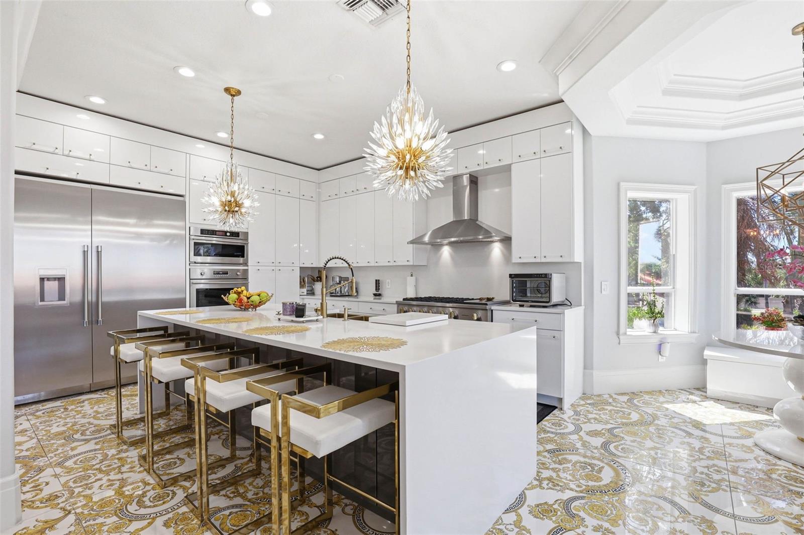 Listing photo id 41 for 4908 Troydale Road