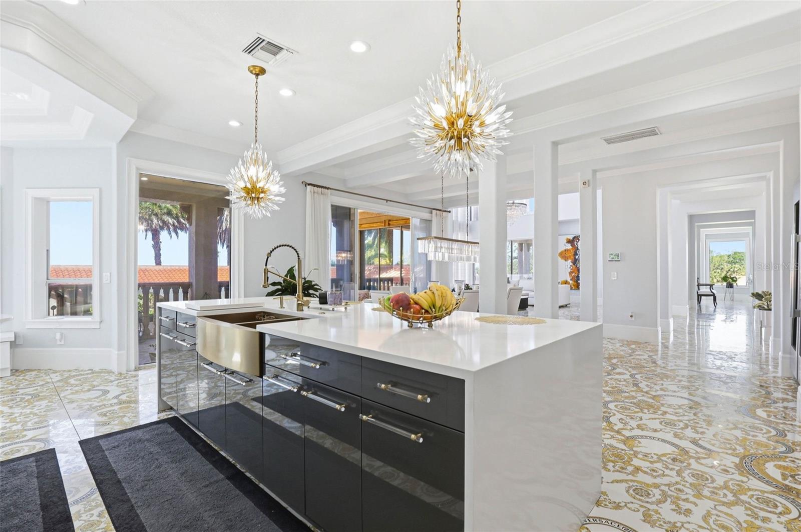 Listing photo id 44 for 4908 Troydale Road