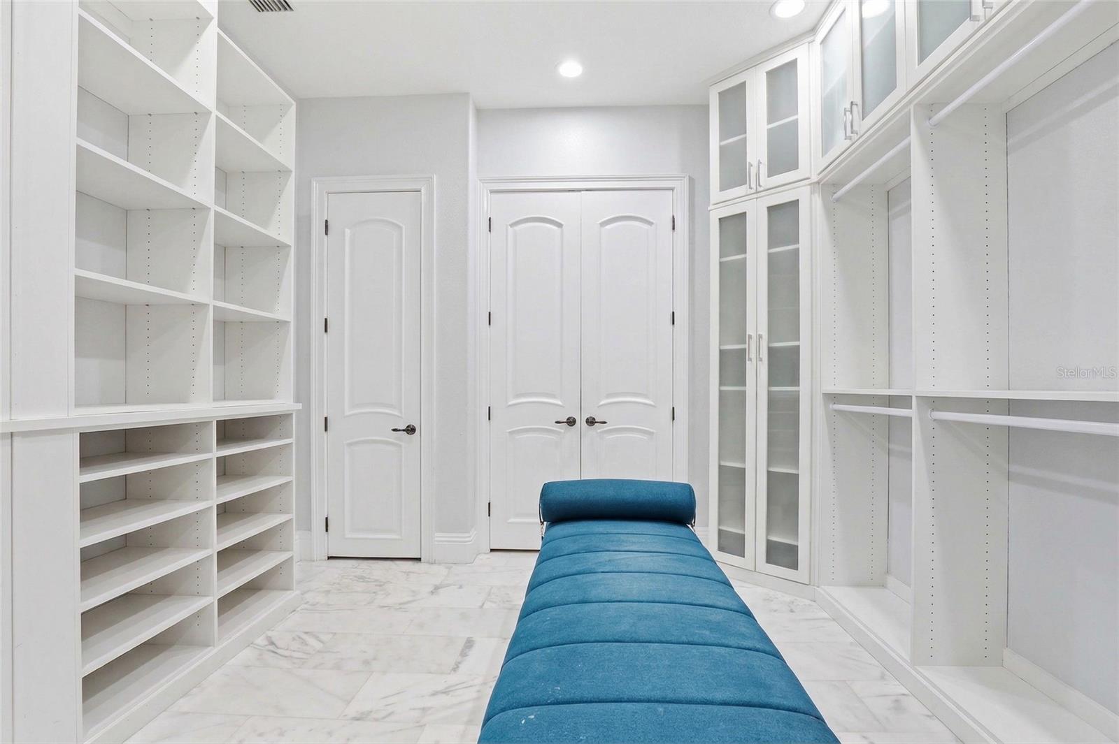 Listing photo id 58 for 4908 Troydale Road