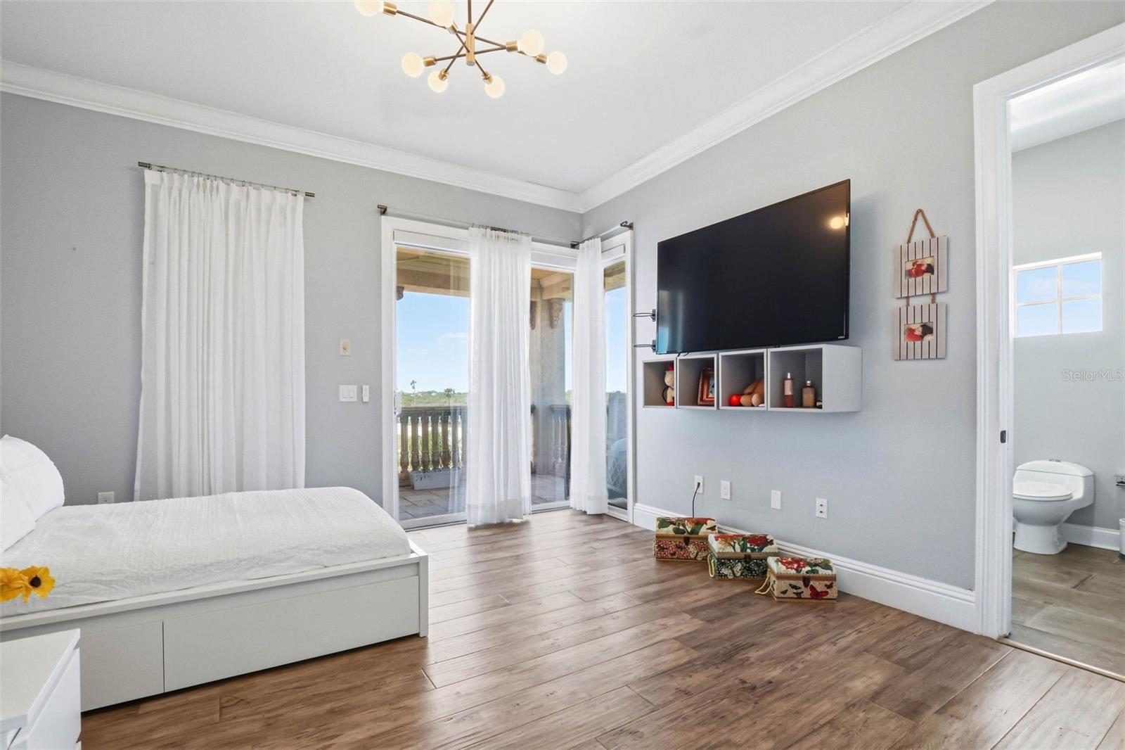 Listing photo id 60 for 4908 Troydale Road