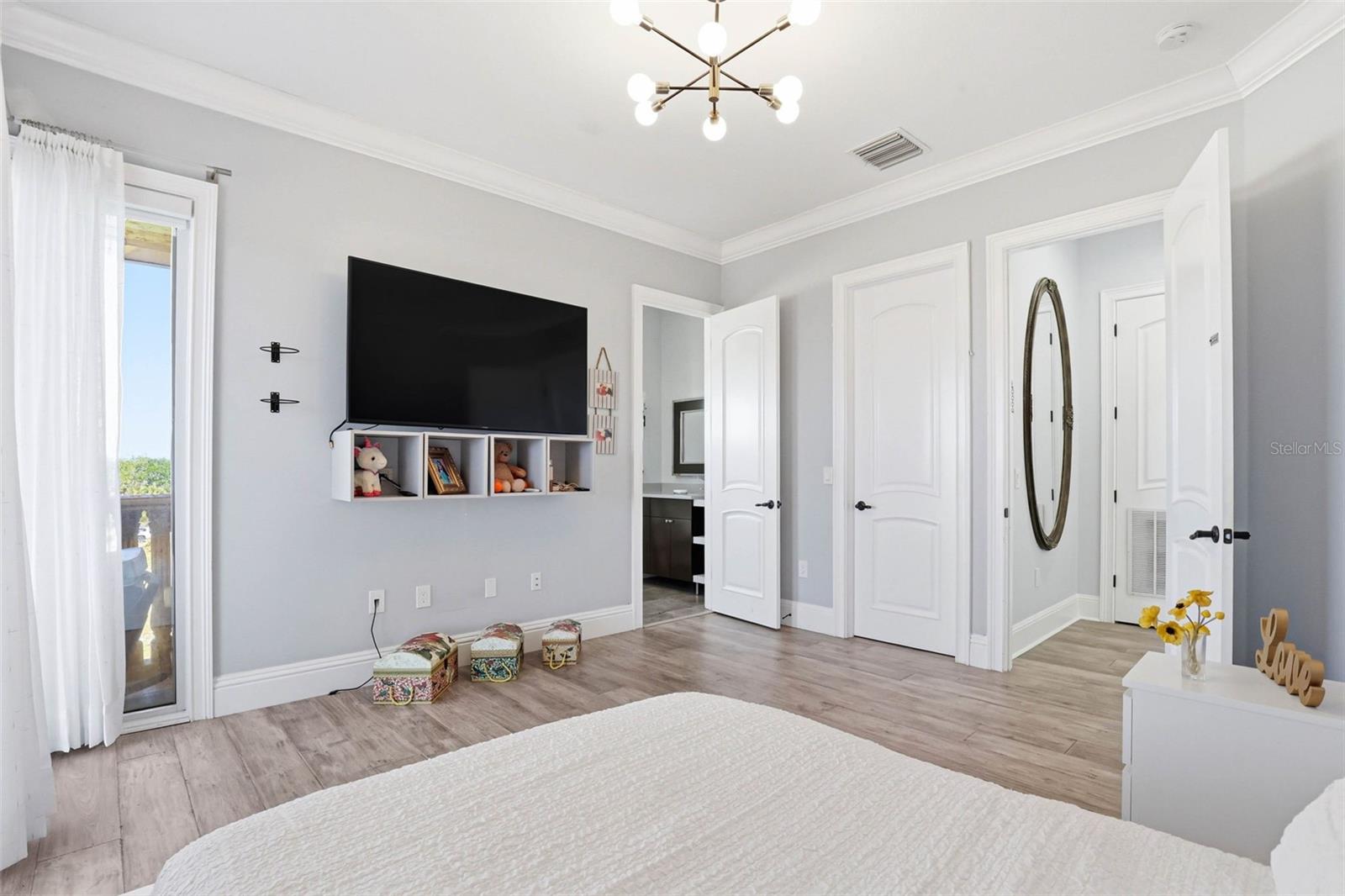 Listing photo id 62 for 4908 Troydale Road