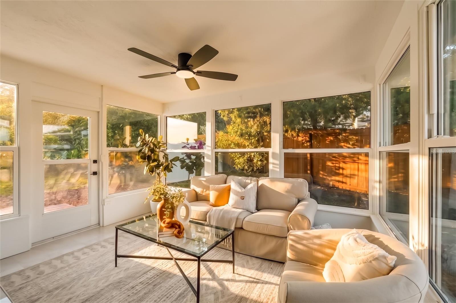 Image 26 of 33 For 1434 Red Oak Drive