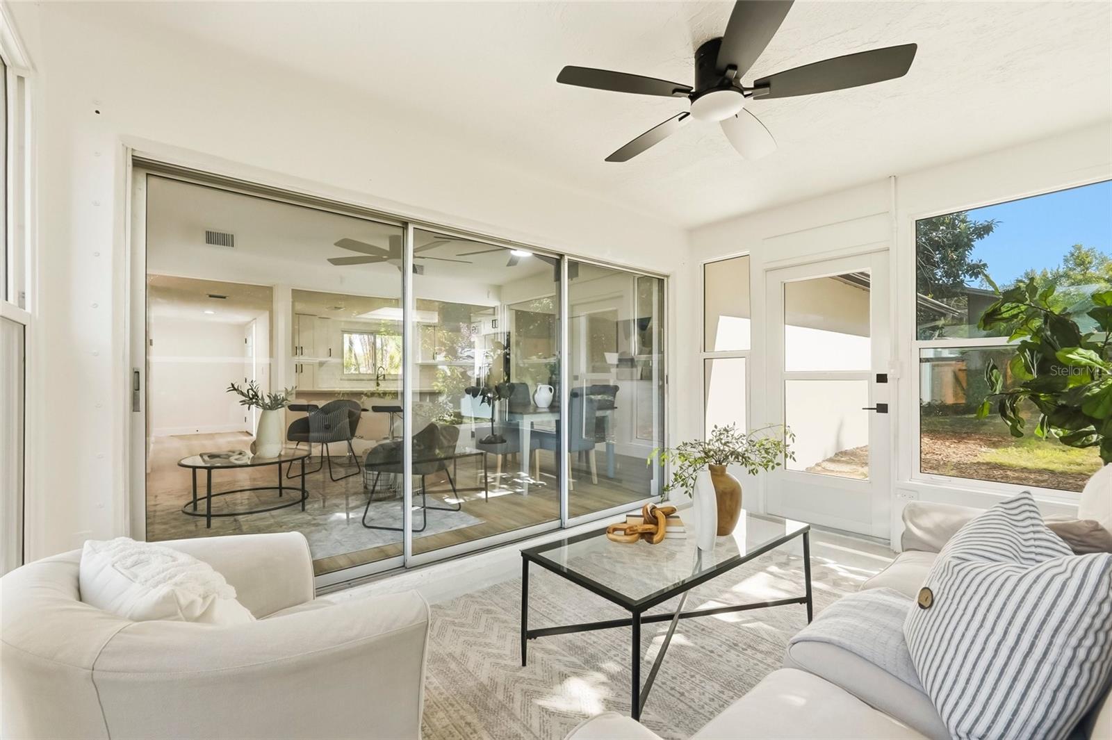 Image 27 of 33 For 1434 Red Oak Drive