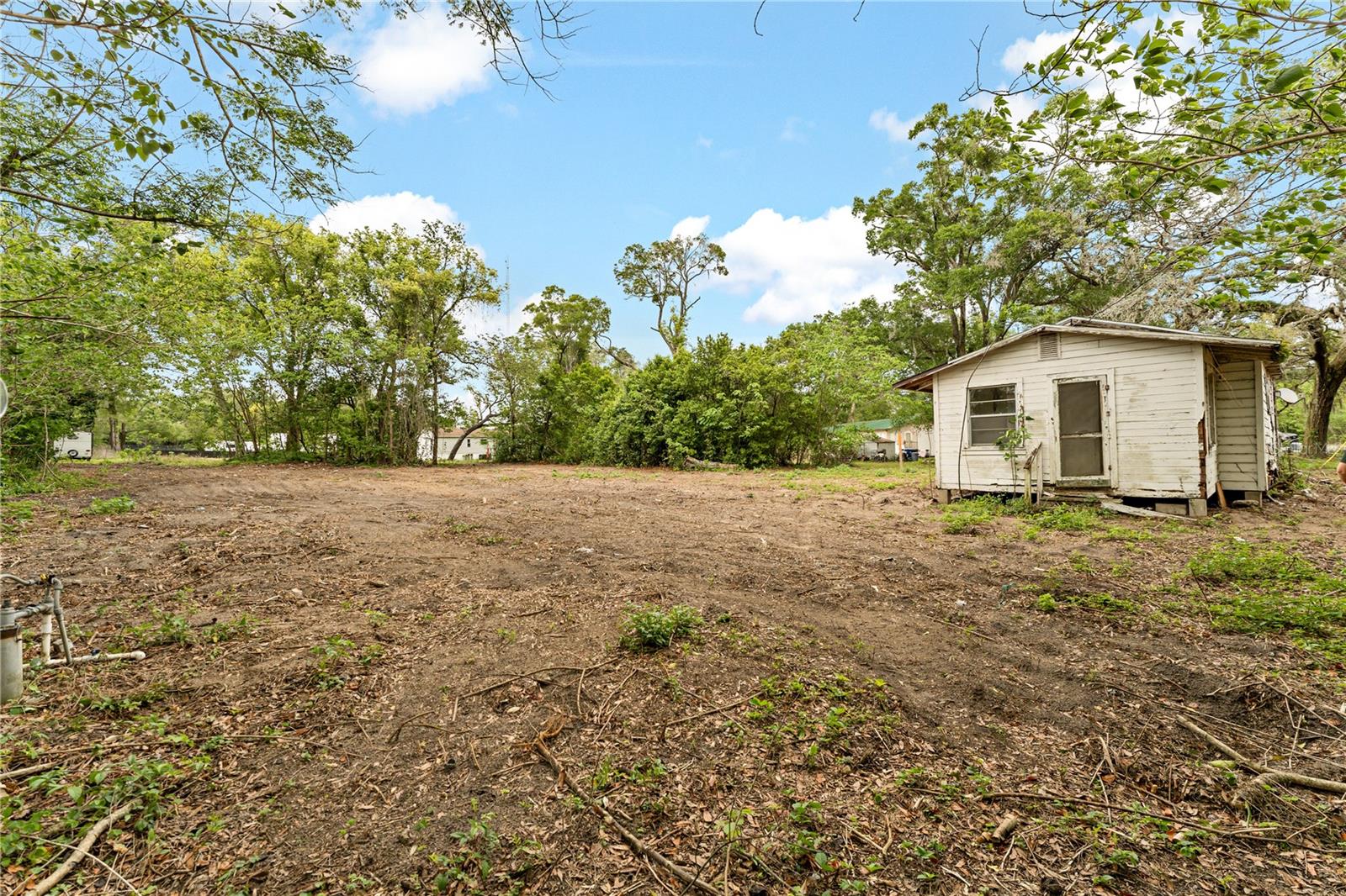 Listing photo id 4 for 40611 Otis Allen Road