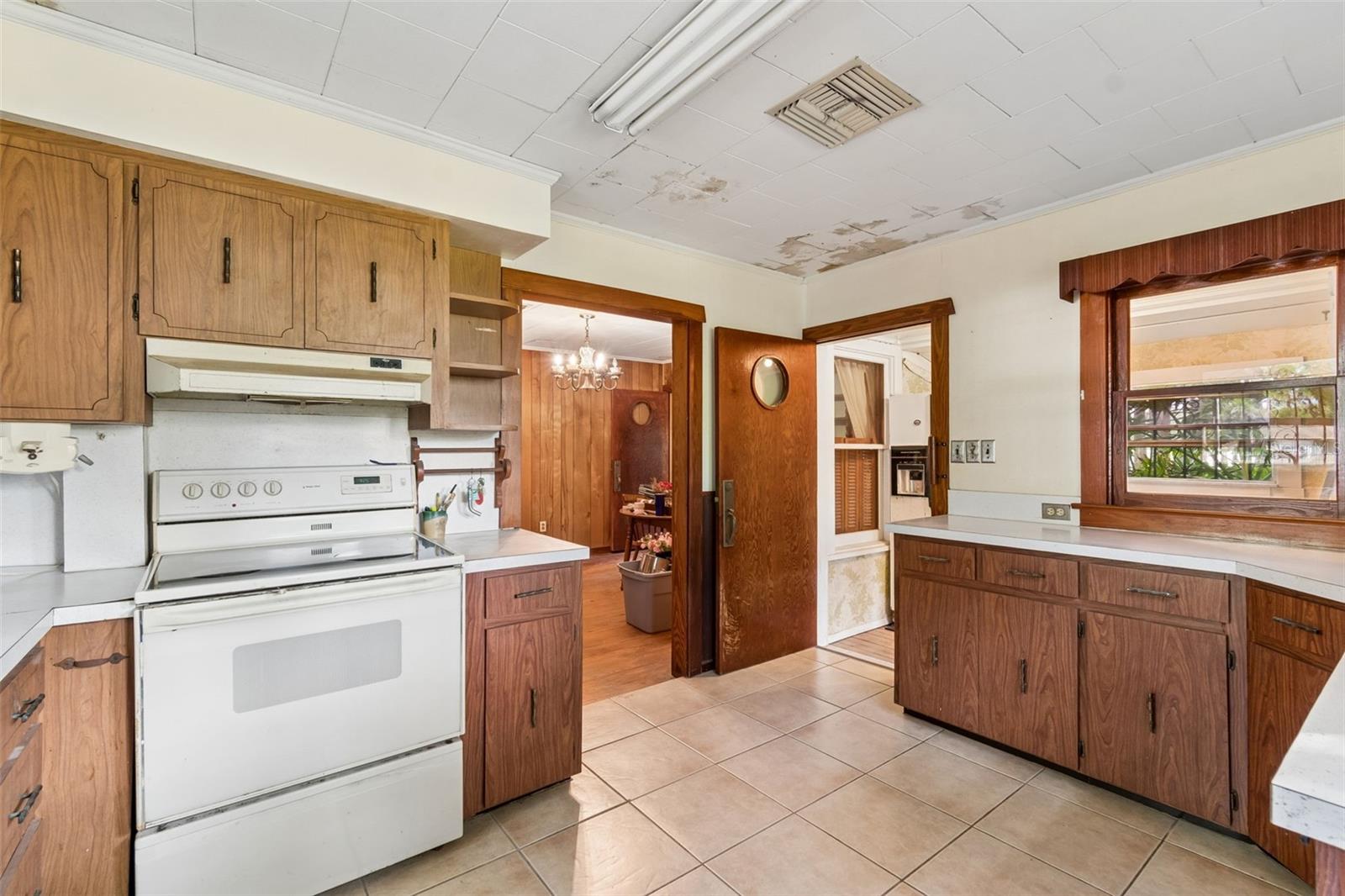 Image 19 of 54 For 4743 School Road