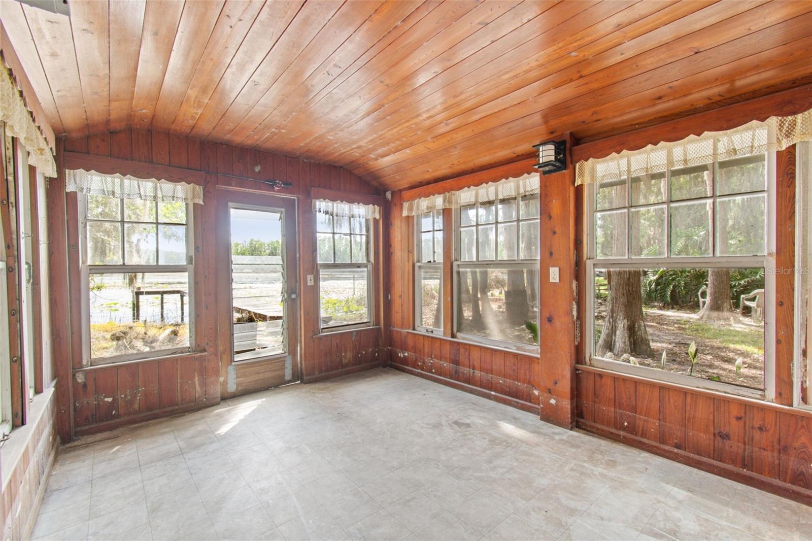 Image 37 of 54 For 4743 School Road