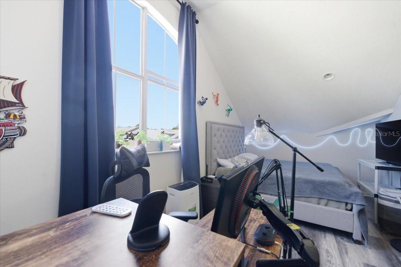 Image 24 of 52 For 5007 Sunridge Palms Drive