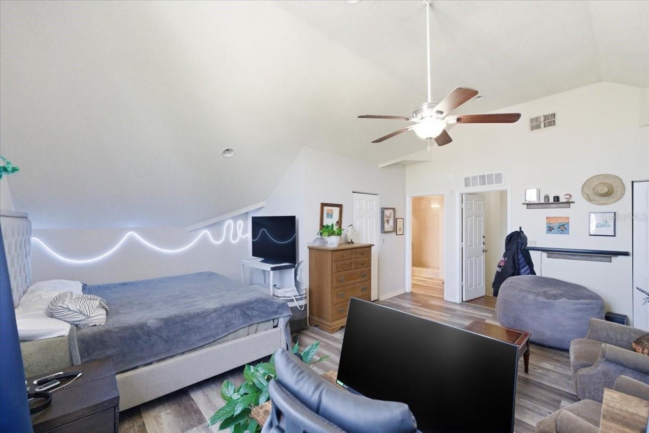 Image 25 of 52 For 5007 Sunridge Palms Drive