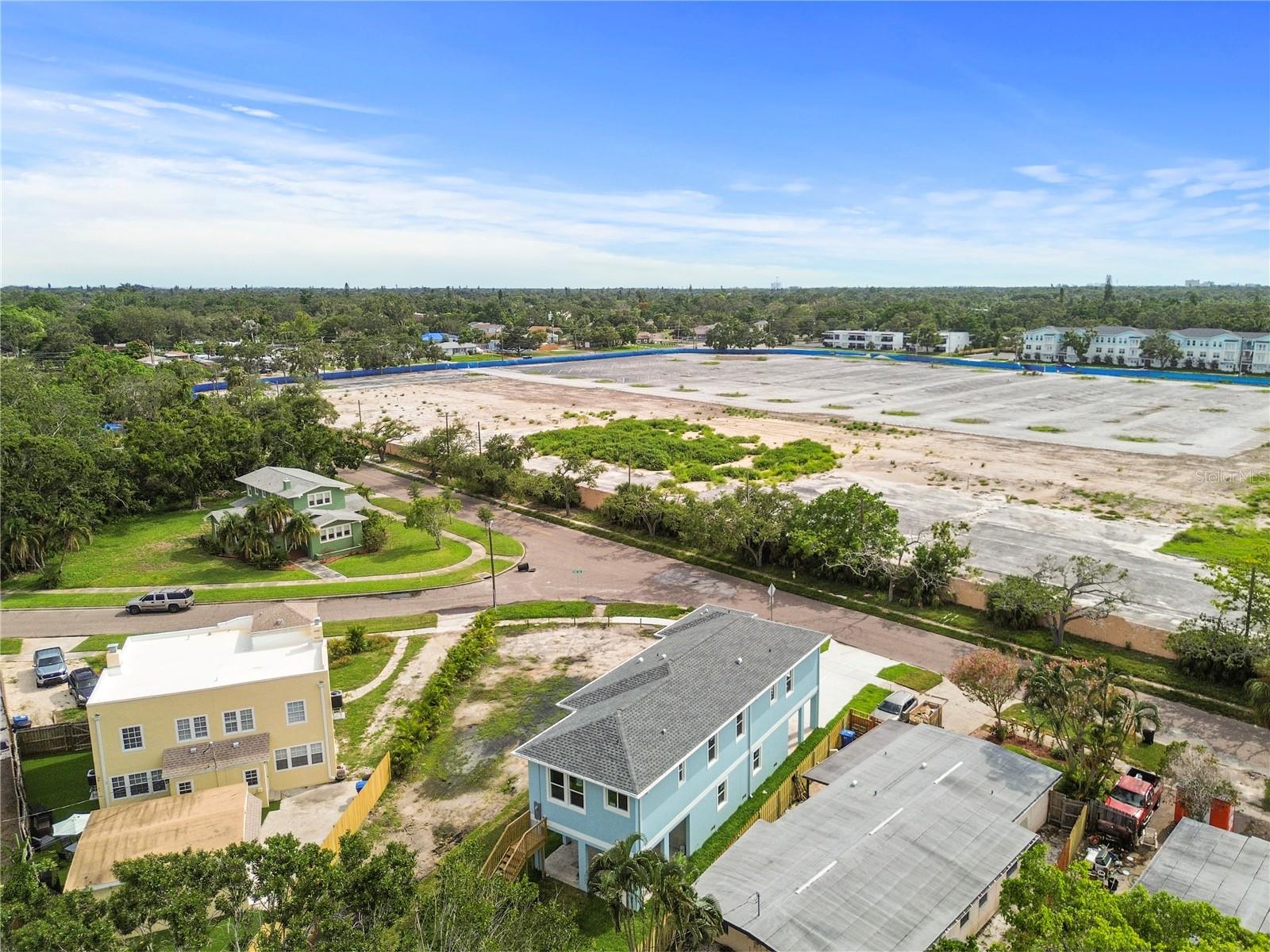 Image 17 of 77 For 4234 4th Street S