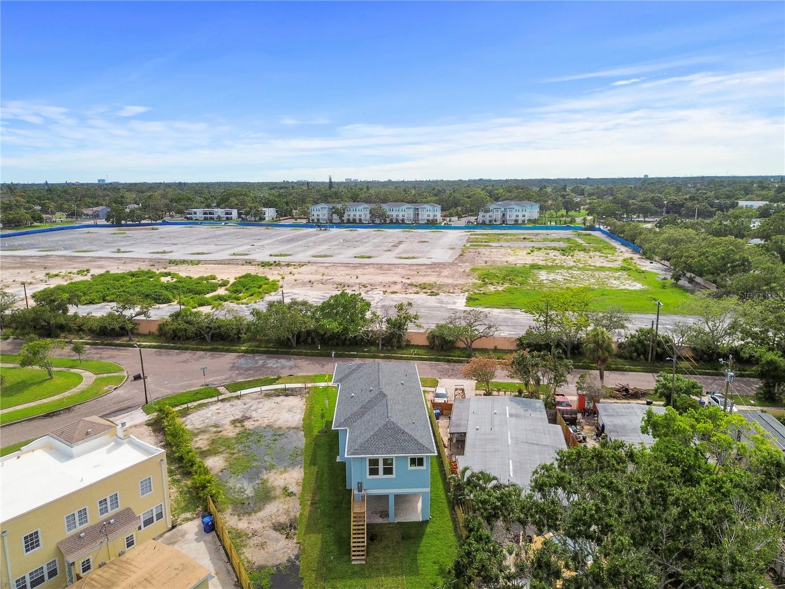 Image 18 of 77 For 4234 4th Street S