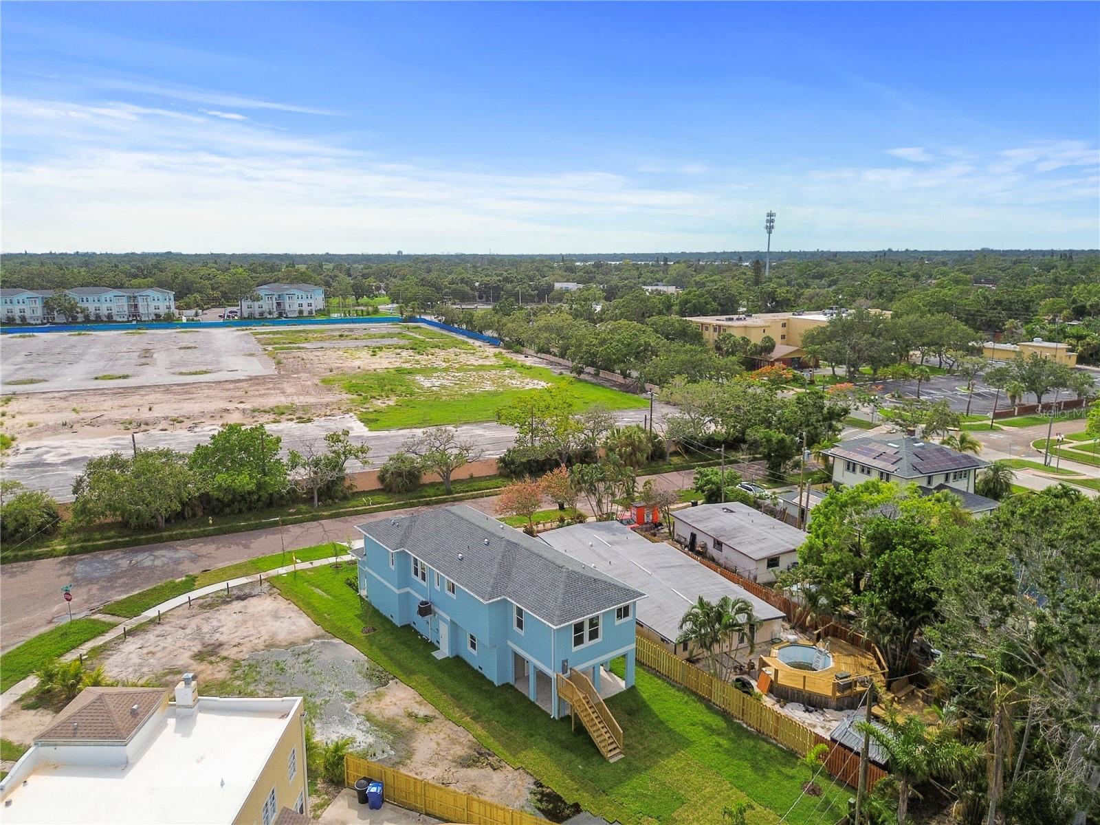 Image 19 of 77 For 4234 4th Street S