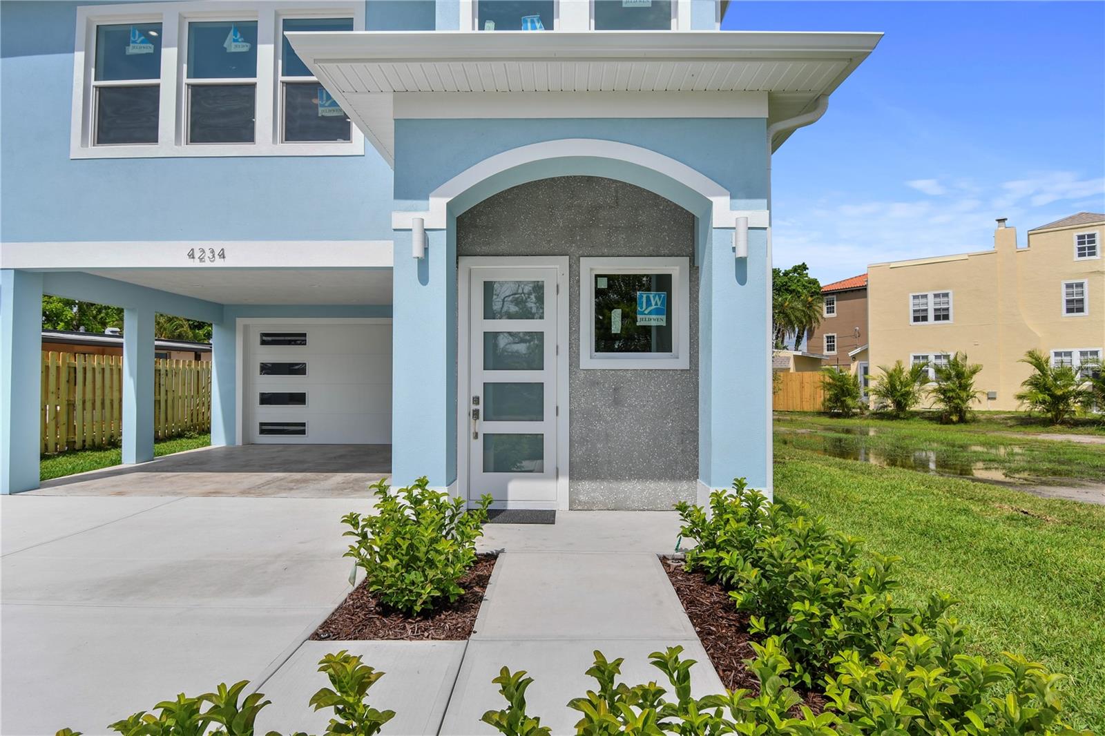 Image 24 of 77 For 4234 4th Street S