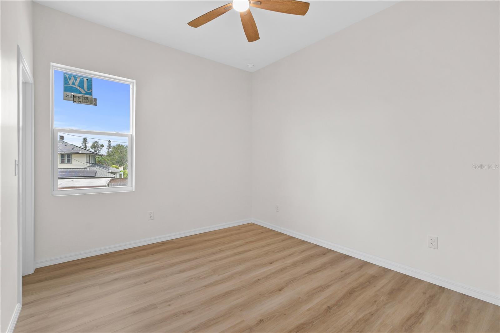 Image 48 of 77 For 4234 4th Street S