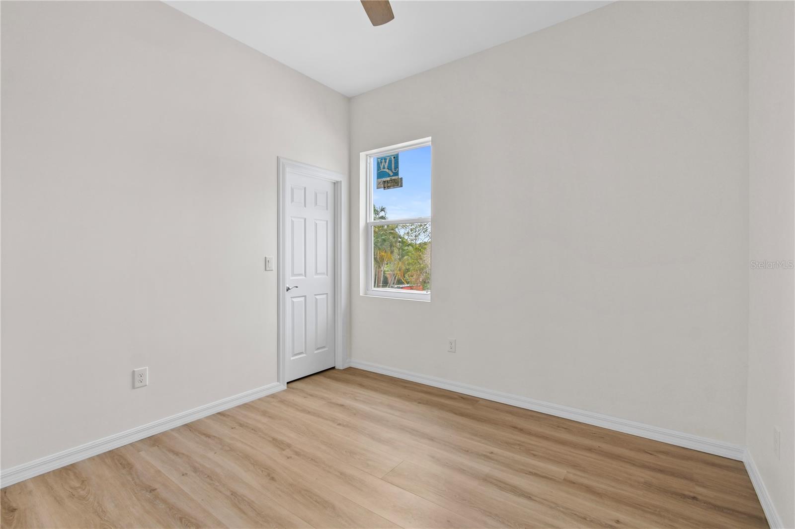 Image 49 of 77 For 4234 4th Street S