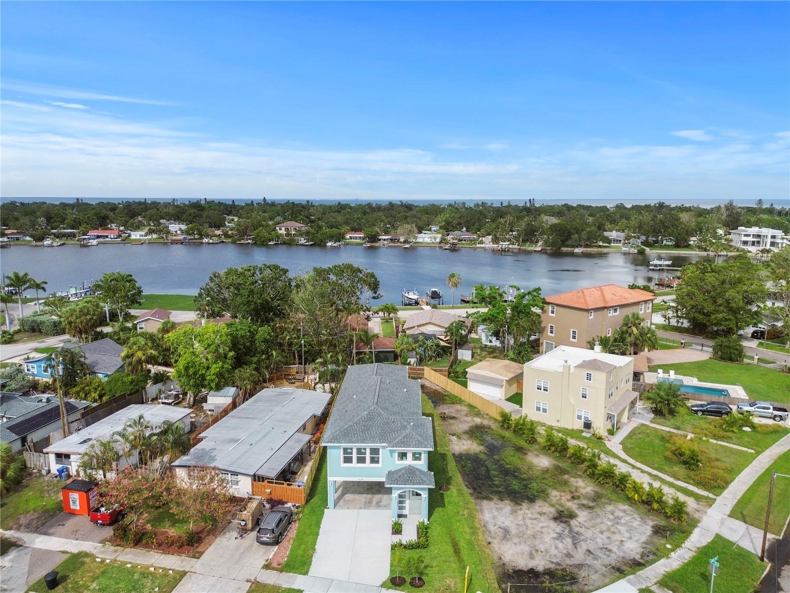 Image 5 of 77 For 4234 4th Street S