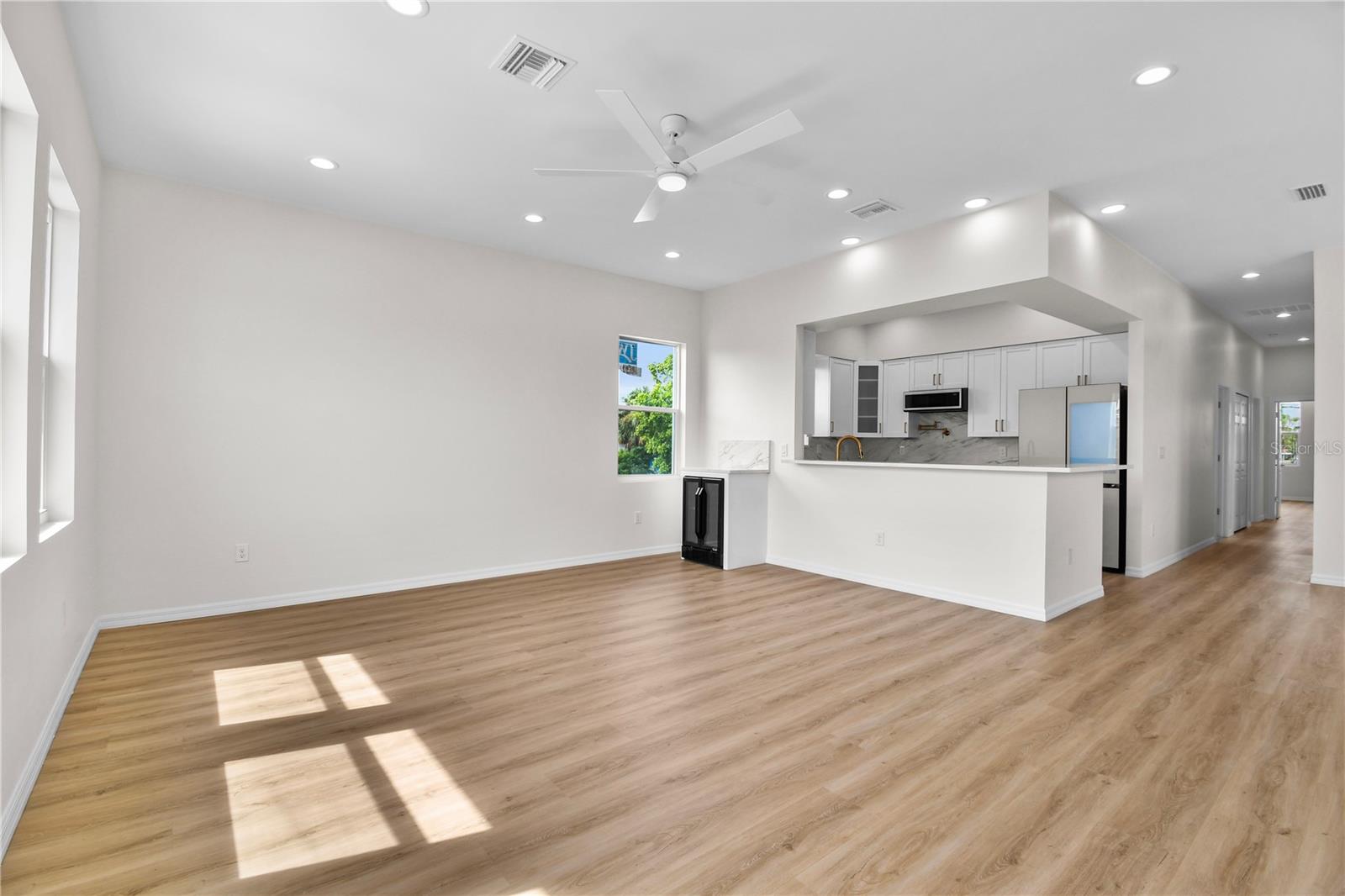 Image 66 of 77 For 4234 4th Street S