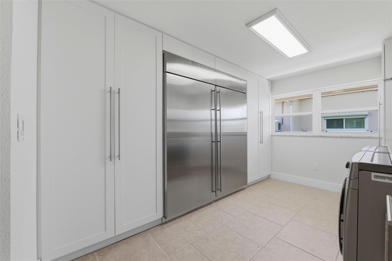 Image 21 of 67 For 2080 Hawaii Avenue Ne