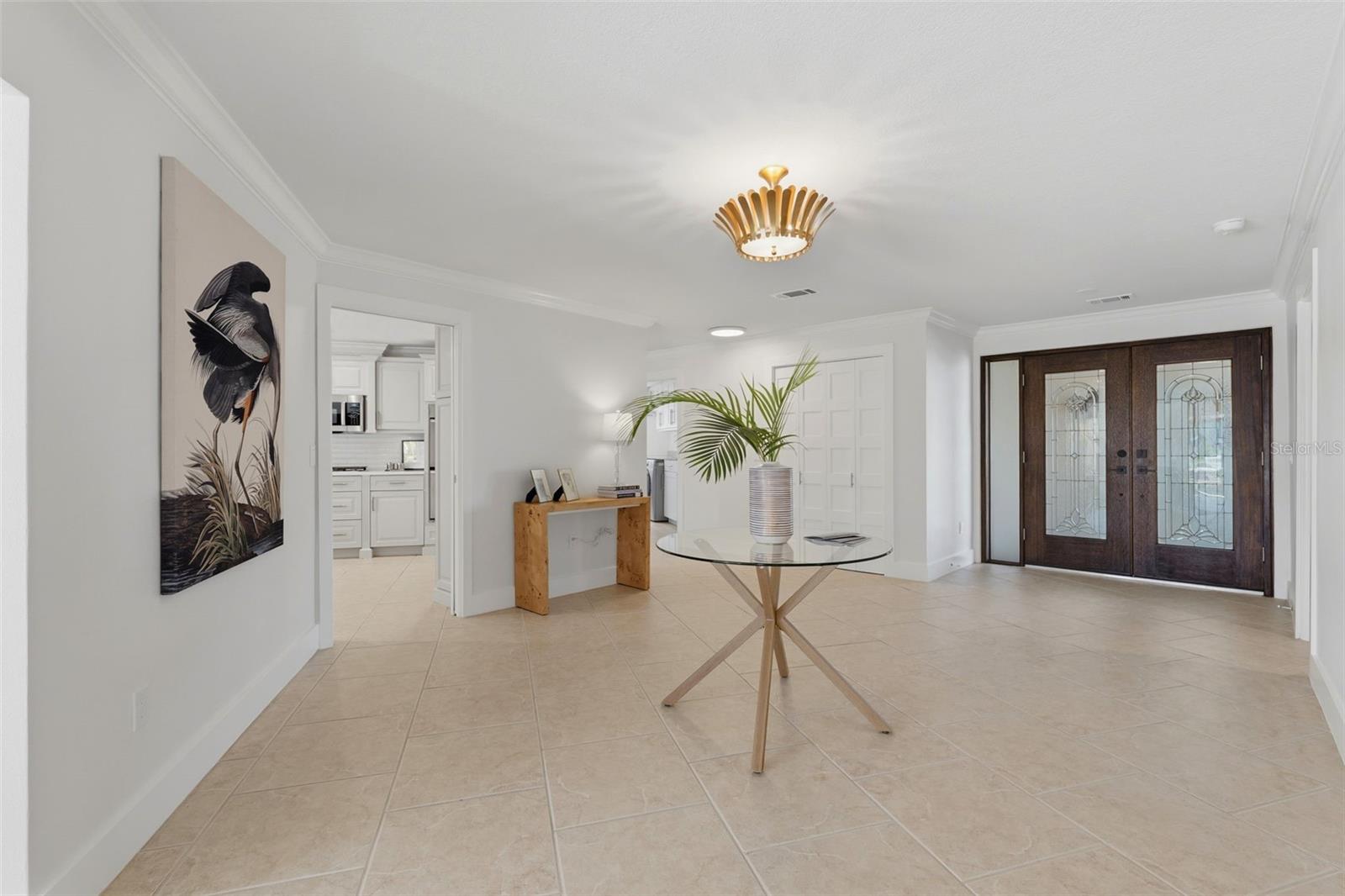 Image 3 of 67 For 2080 Hawaii Avenue Ne