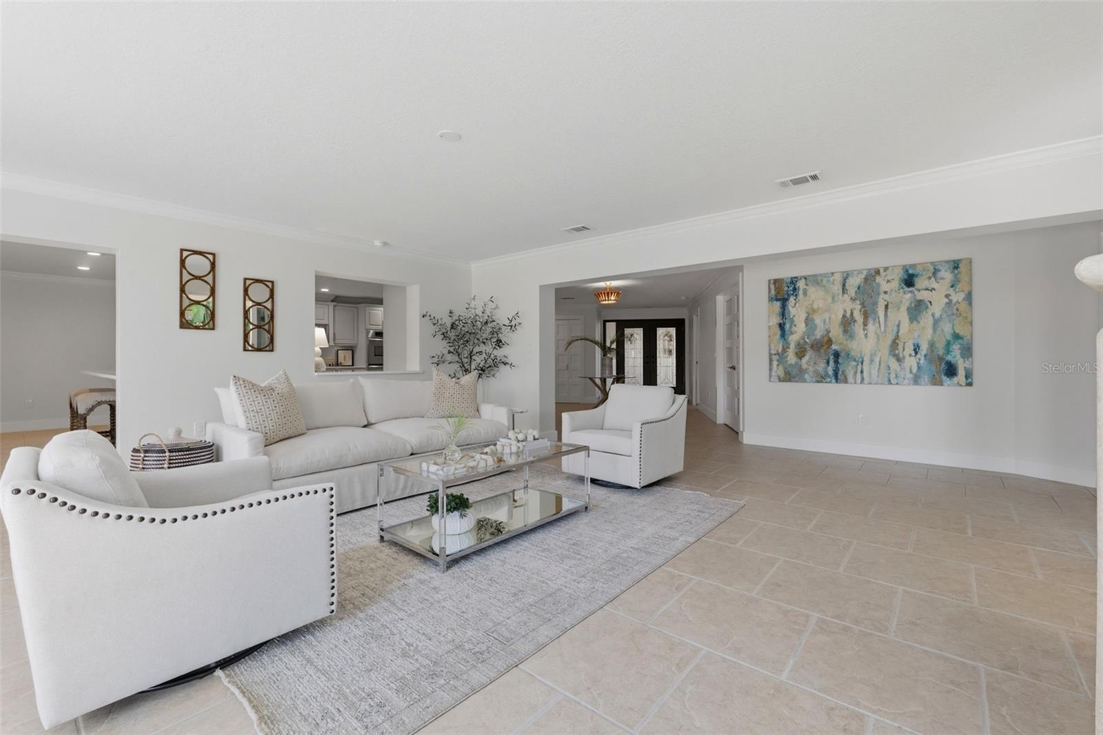 Image 7 of 67 For 2080 Hawaii Avenue Ne