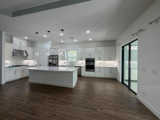 Image 22 of 44 For 6289 Mesa Glen