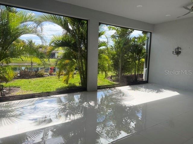 Image 38 of 44 For 6289 Mesa Glen