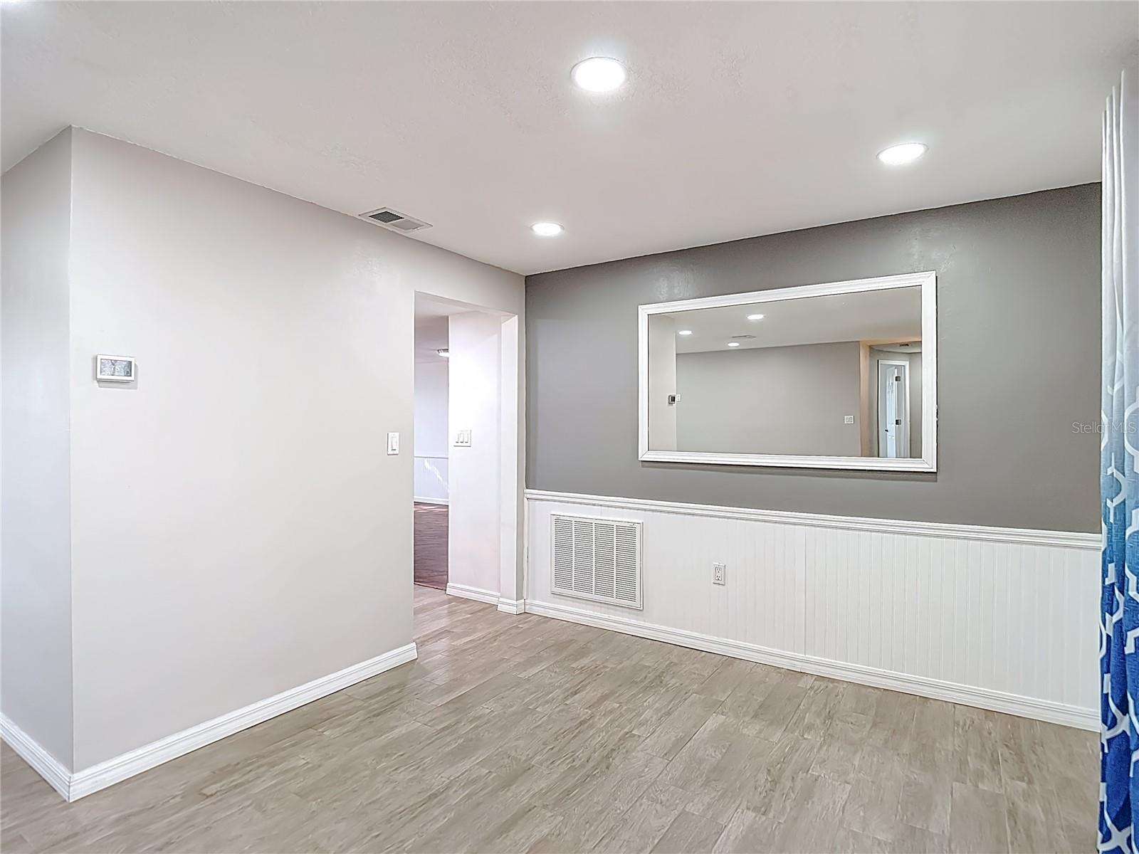 Image 14 of 62 For 4320 Newbury Drive