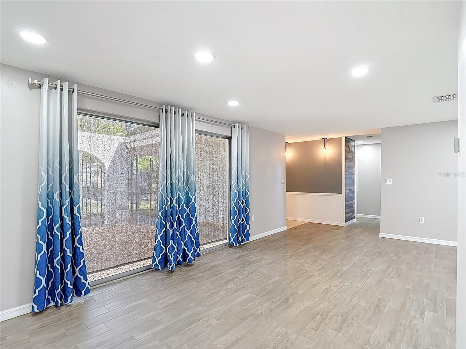 Image 16 of 62 For 4320 Newbury Drive