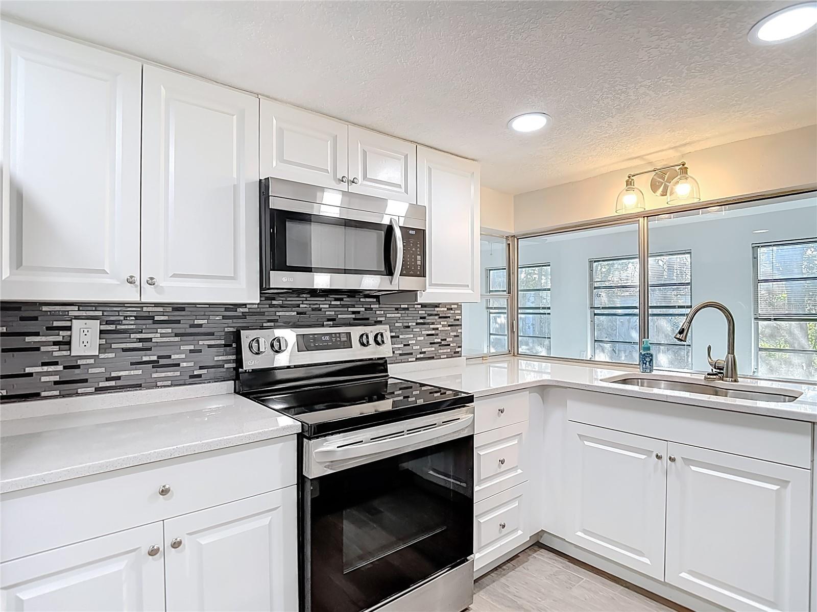 Image 18 of 62 For 4320 Newbury Drive