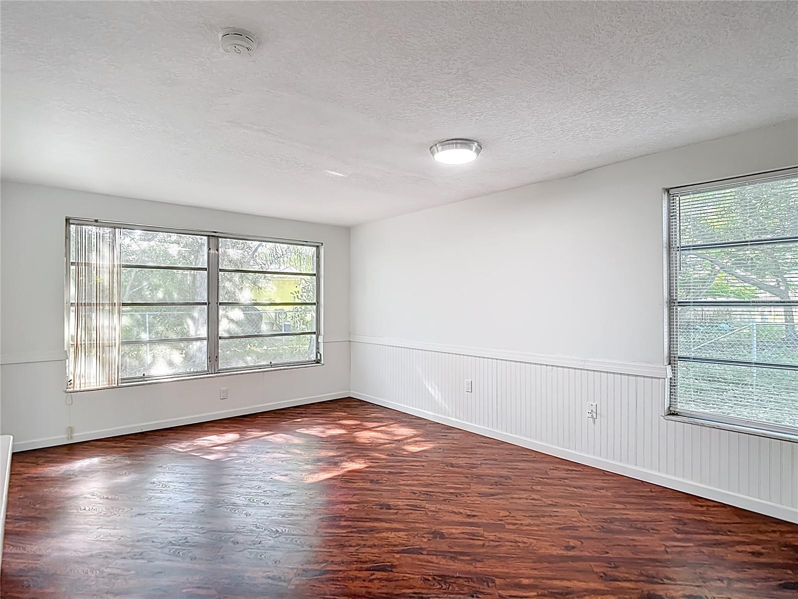 Image 23 of 62 For 4320 Newbury Drive