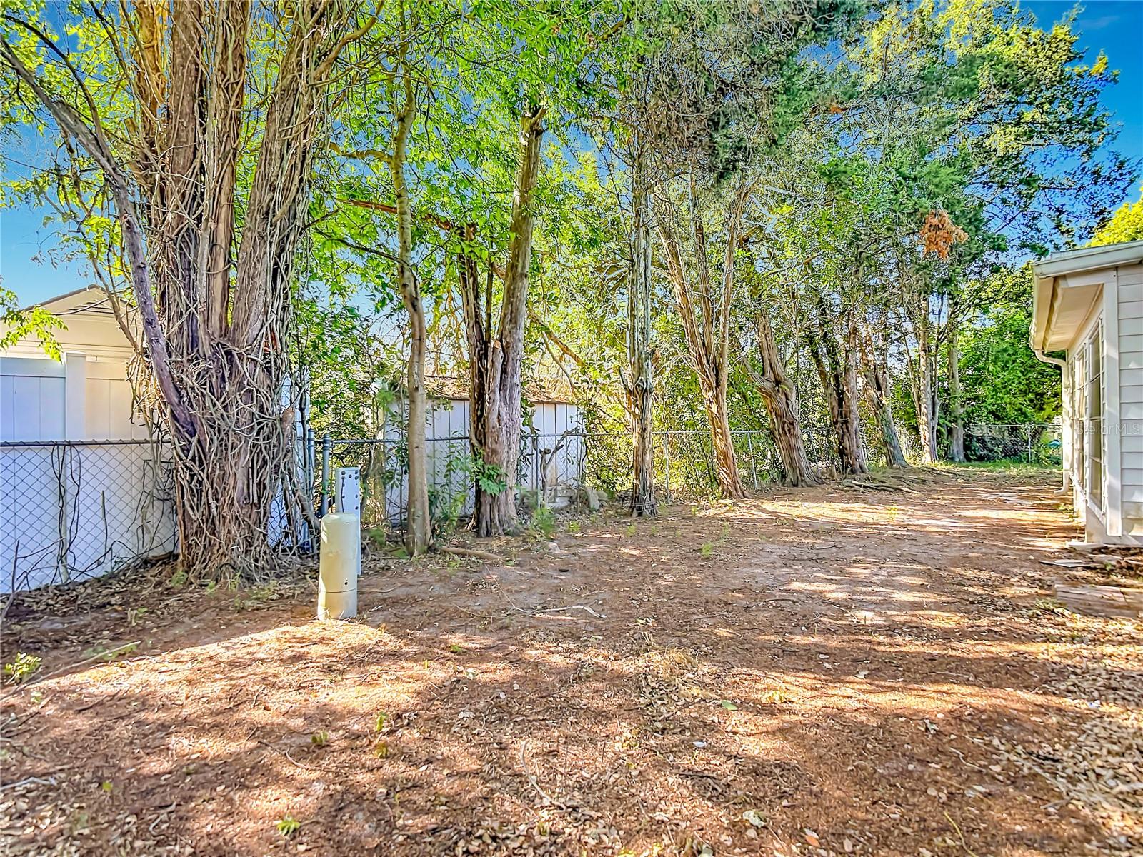 Image 50 of 62 For 4320 Newbury Drive