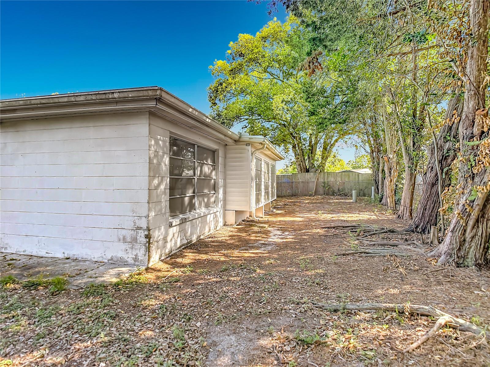 Image 52 of 62 For 4320 Newbury Drive