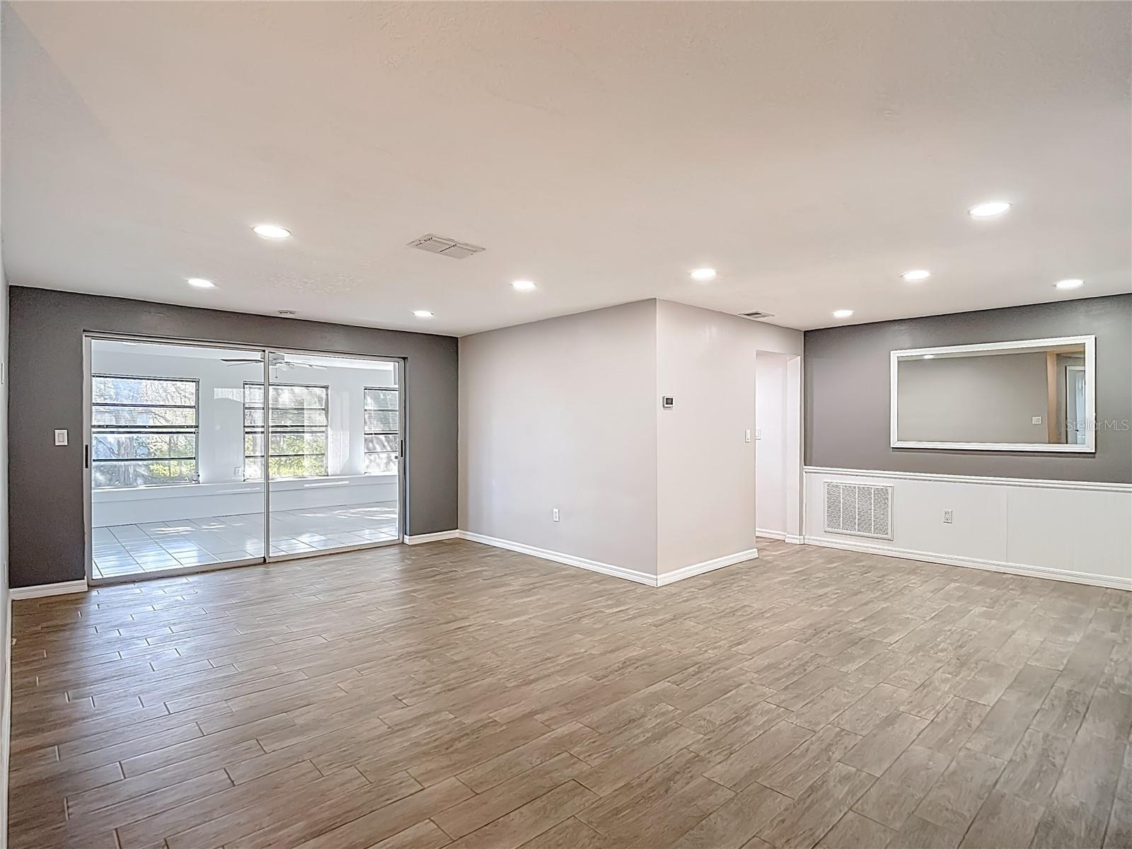 Image 9 of 62 For 4320 Newbury Drive