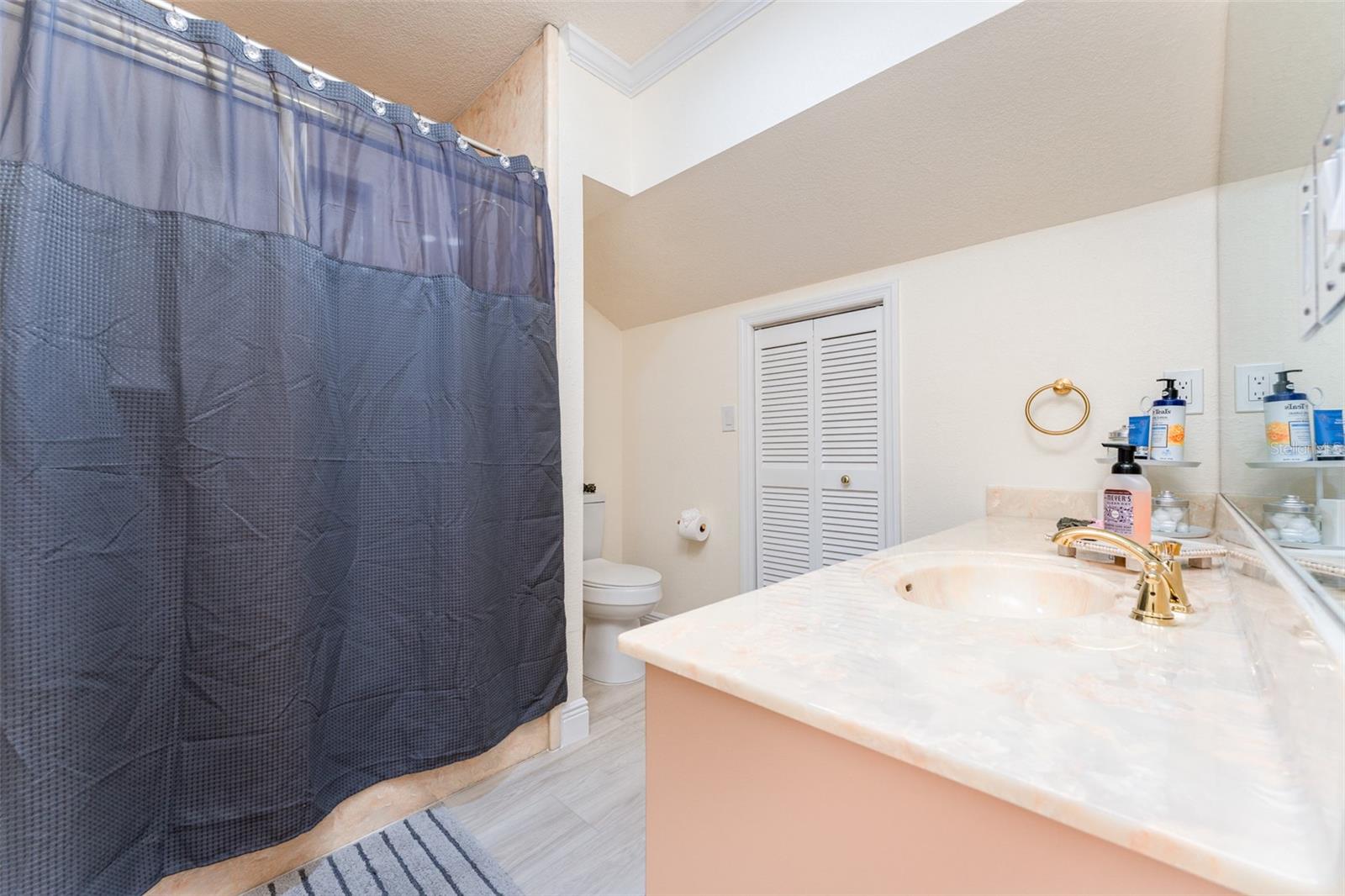 Image 51 of 55 For 6151 Silver Oaks Drive