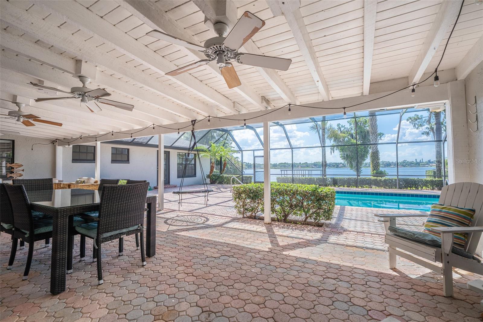 Image 4 of 21 For 573 Holmes Avenue