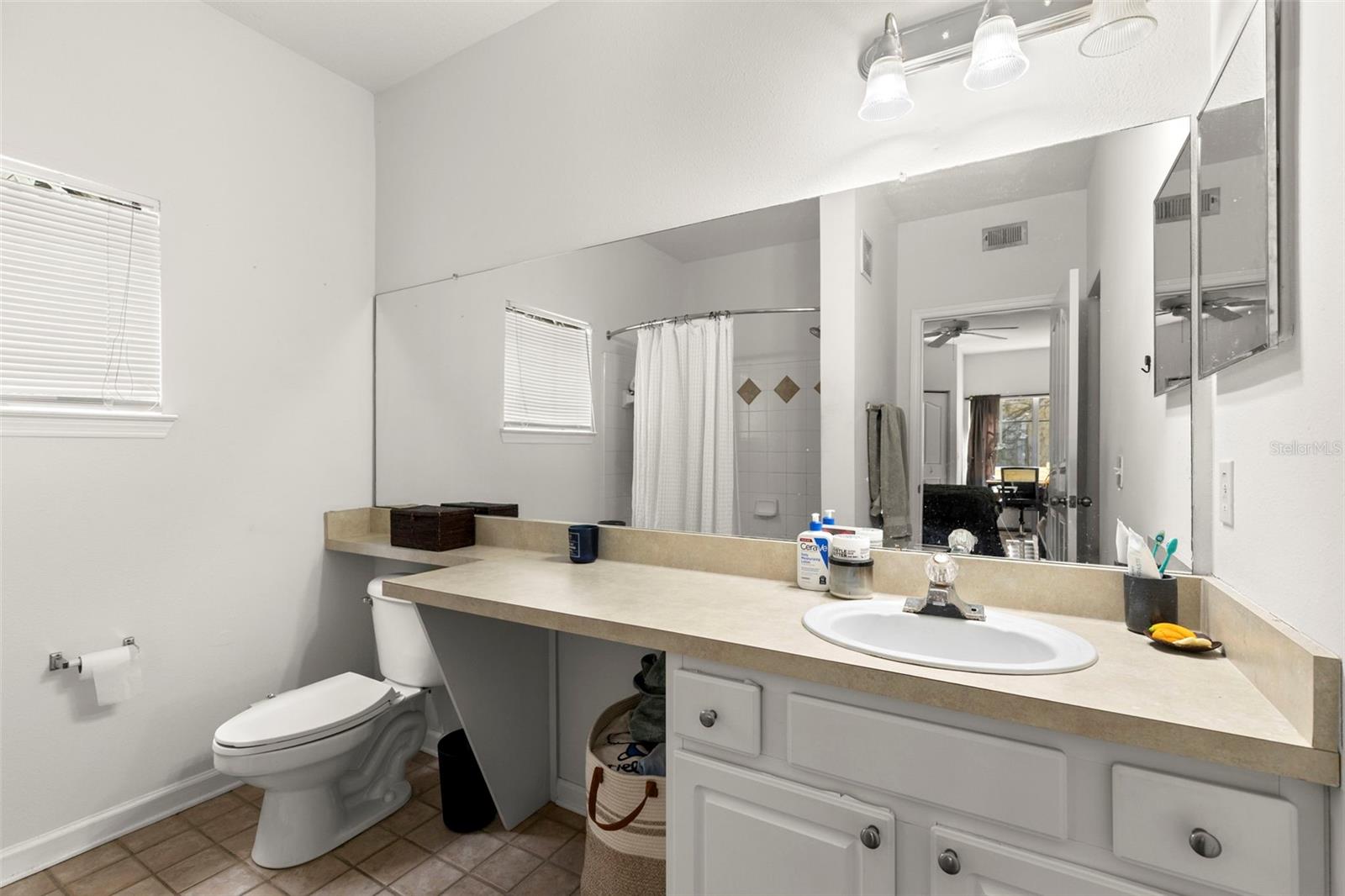 Image 4 of 26 For 4207 Dale Mabry Highway 6213