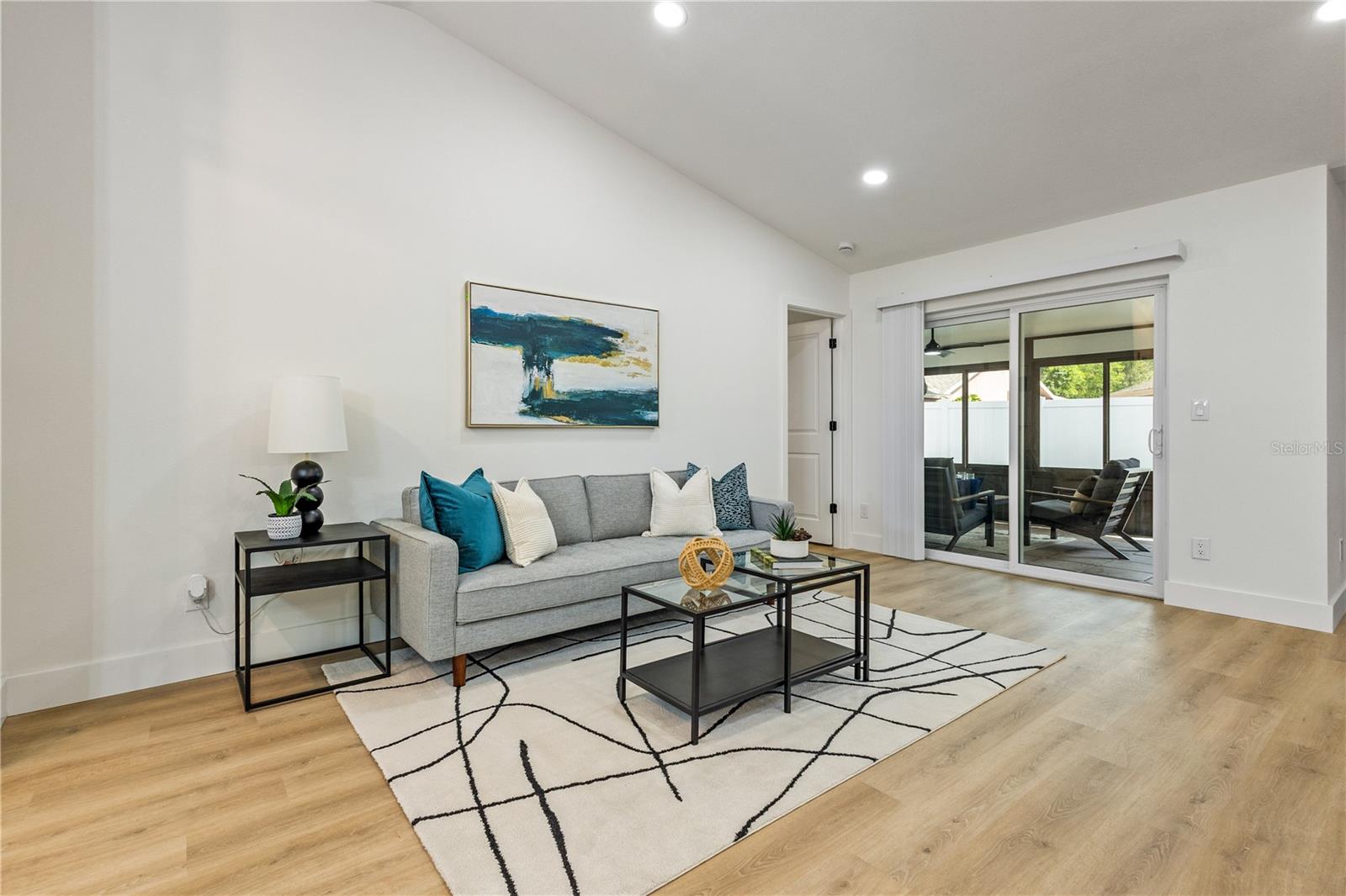 Image 18 of 40 For 2173 Cypress Point Drive N