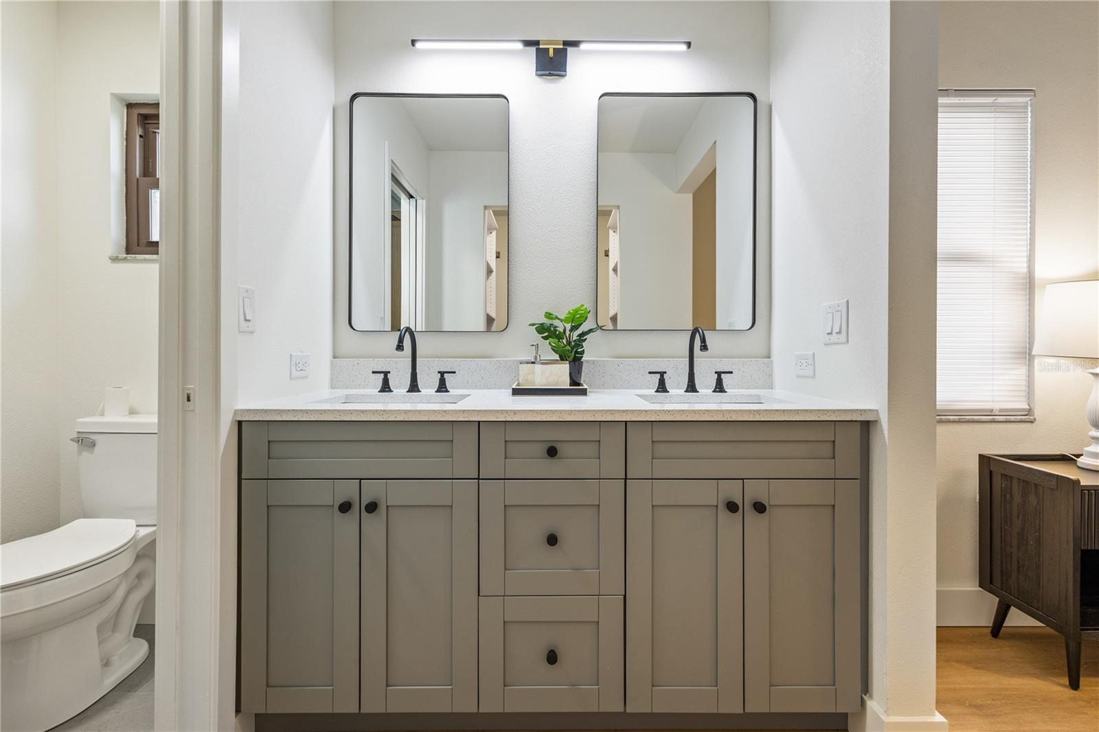 Image 22 of 40 For 2173 Cypress Point Drive N