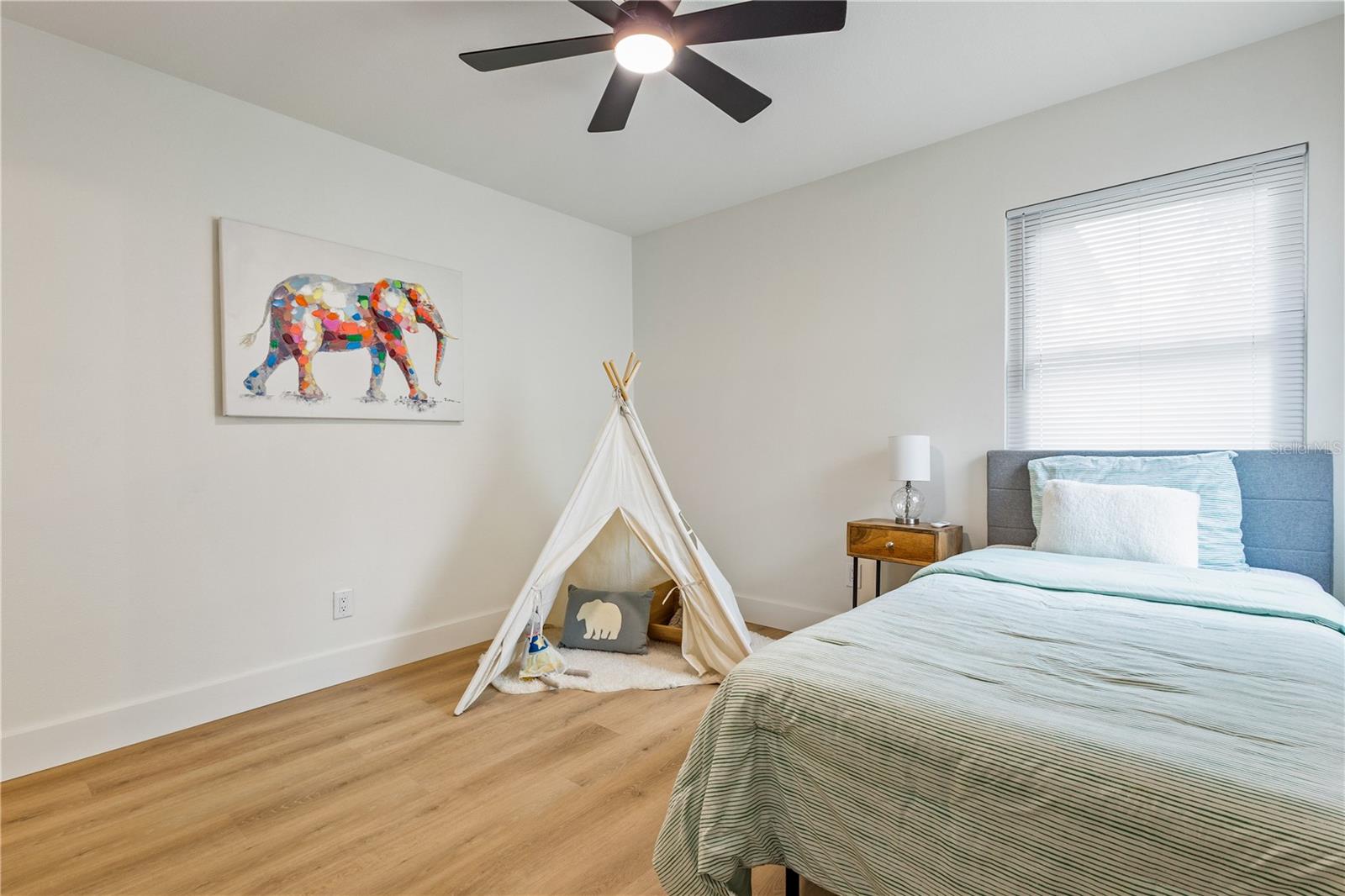 Image 29 of 40 For 2173 Cypress Point Drive N