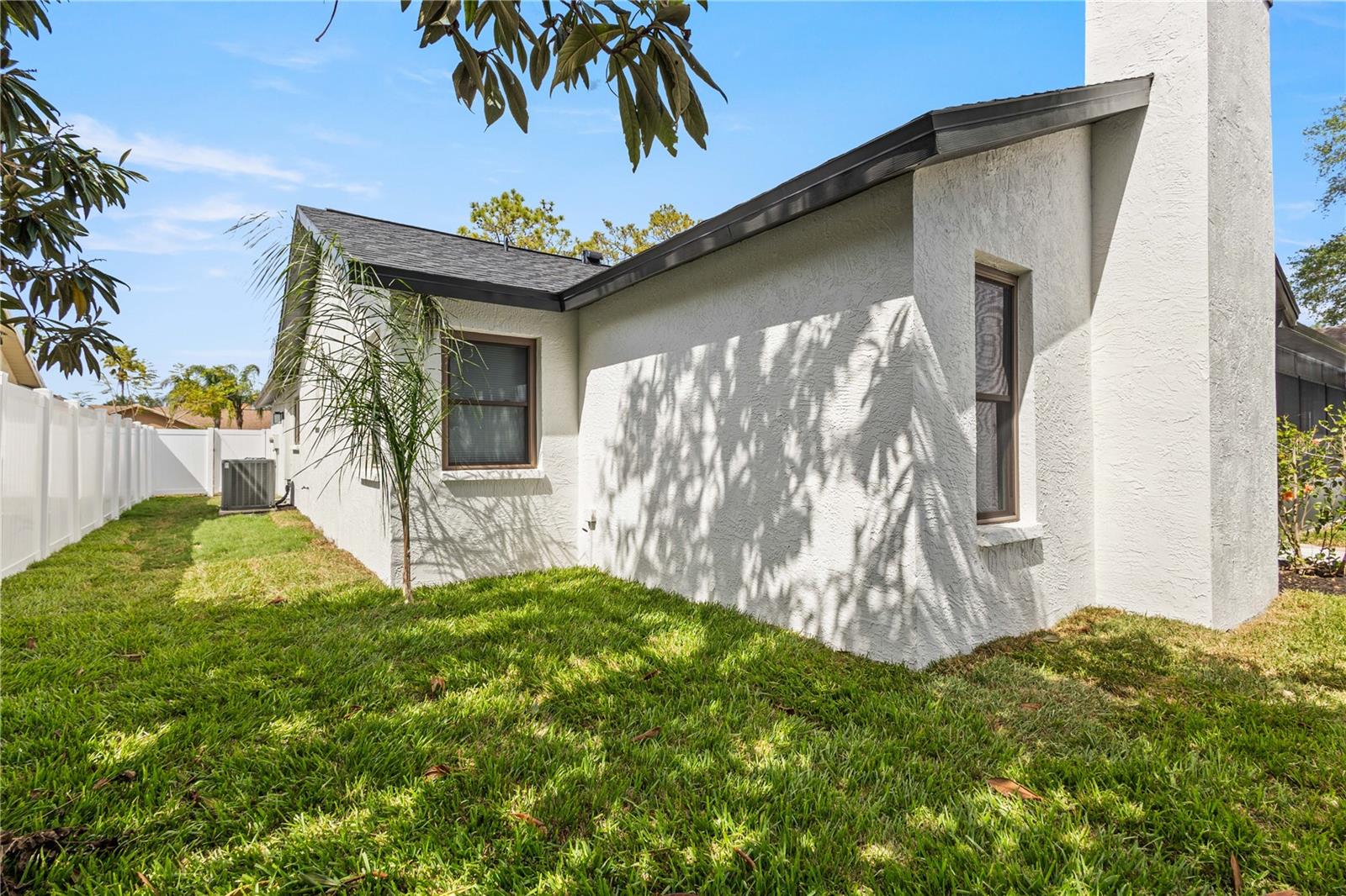 Image 38 of 40 For 2173 Cypress Point Drive N