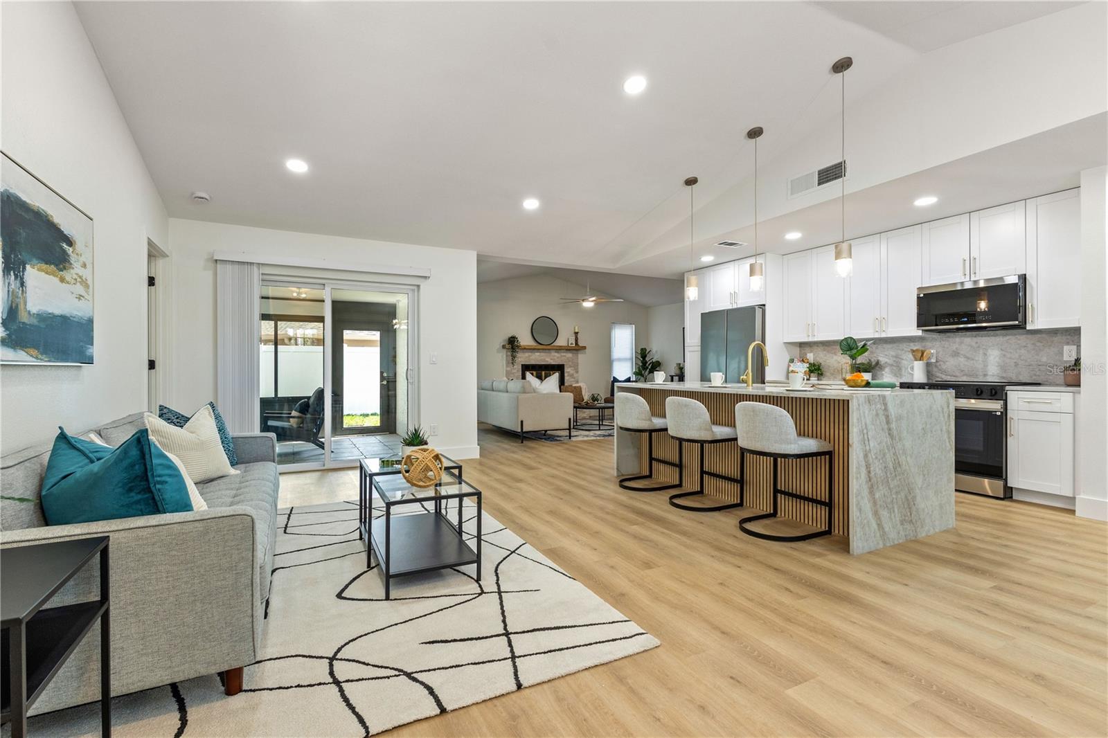 Image 6 of 40 For 2173 Cypress Point Drive N