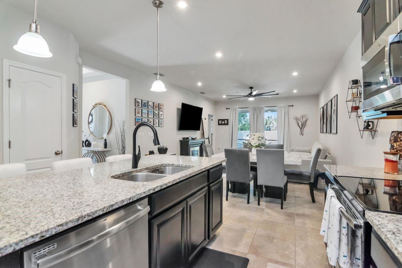 Image 18 of 42 For 10455 Heron Hideaway Loop